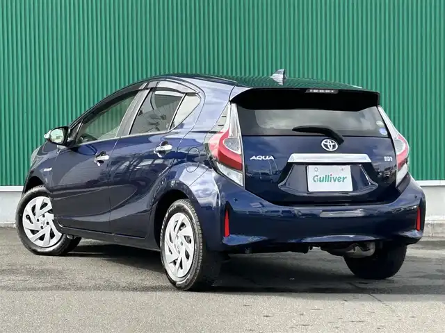 トヨタ アクア S スタイルブラック 宮城県 2018(平30)年 3.3万km ダークブルーマイカ ビューティパッケージ/・ナノイー/・シートヒーター（運転席/助手席）/＝＝＝/セーフティセンス/・プリクラッシュセーフティ/・レーンディパーチャーアラート/・オートマチックハイビーム/・先行車発進告知機能/・インテリジェントクリアランスソナー（パーキングサポートブレーキ機能付）/社外ナビ（AVN-D8W）/・CD/DVD/・Bluetooth/・フルセグTV/バックカメラ/ETC/ドライブレコーダー/オートライト/スマートキー＆プッシュスタート/電動格納ミラー/純正フロアマット/ドアバイザー/Wエアバッグ