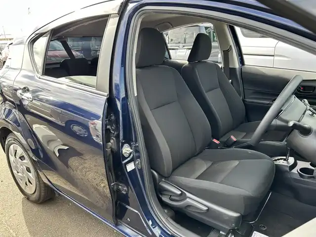 トヨタ アクア S スタイルブラック 宮城県 2018(平30)年 3.3万km ダークブルーマイカ ビューティパッケージ/・ナノイー/・シートヒーター（運転席/助手席）/＝＝＝/セーフティセンス/・プリクラッシュセーフティ/・レーンディパーチャーアラート/・オートマチックハイビーム/・先行車発進告知機能/・インテリジェントクリアランスソナー（パーキングサポートブレーキ機能付）/社外ナビ（AVN-D8W）/・CD/DVD/・Bluetooth/・フルセグTV/バックカメラ/ETC/ドライブレコーダー/オートライト/スマートキー＆プッシュスタート/電動格納ミラー/純正フロアマット/ドアバイザー/Wエアバッグ