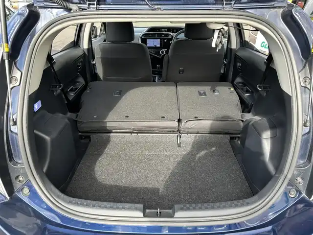 トヨタ アクア S スタイルブラック 宮城県 2018(平30)年 3.3万km ダークブルーマイカ ビューティパッケージ/・ナノイー/・シートヒーター（運転席/助手席）/＝＝＝/セーフティセンス/・プリクラッシュセーフティ/・レーンディパーチャーアラート/・オートマチックハイビーム/・先行車発進告知機能/・インテリジェントクリアランスソナー（パーキングサポートブレーキ機能付）/社外ナビ（AVN-D8W）/・CD/DVD/・Bluetooth/・フルセグTV/バックカメラ/ETC/ドライブレコーダー/オートライト/スマートキー＆プッシュスタート/電動格納ミラー/純正フロアマット/ドアバイザー/Wエアバッグ