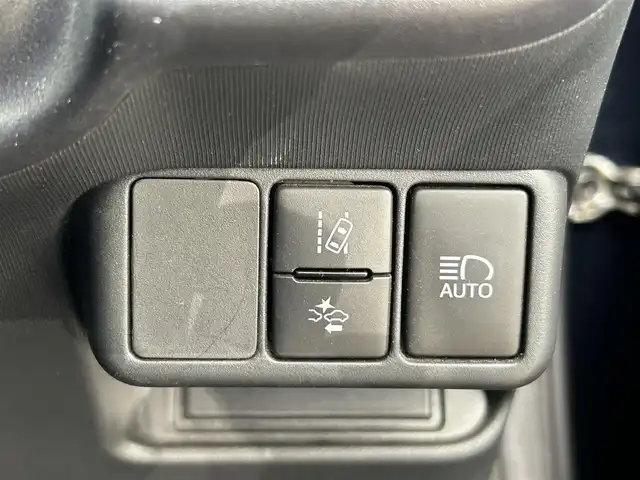 トヨタ アクア S スタイルブラック 宮城県 2018(平30)年 3.3万km ダークブルーマイカ ビューティパッケージ/・ナノイー/・シートヒーター（運転席/助手席）/＝＝＝/セーフティセンス/・プリクラッシュセーフティ/・レーンディパーチャーアラート/・オートマチックハイビーム/・先行車発進告知機能/・インテリジェントクリアランスソナー（パーキングサポートブレーキ機能付）/社外ナビ（AVN-D8W）/・CD/DVD/・Bluetooth/・フルセグTV/バックカメラ/ETC/ドライブレコーダー/オートライト/スマートキー＆プッシュスタート/電動格納ミラー/純正フロアマット/ドアバイザー/Wエアバッグ