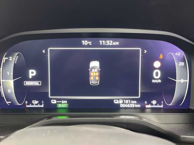 三菱 アウトランダー ＰＨＥＶ P エグゼクティブパッケージ 群馬県 2025(令7)年 0.5万km ブラックダイヤモンド パノラマルーフ　純正１２．３型ナビ　全周囲カメラ　ダイナミックサウンドＹＡＭＡＨＡアルティメット　マイパイロット　電子ミラー　ワイヤレス充電器　ETC　ドラレコ　レザーシート　シートヒーター　禁煙車