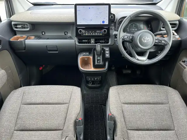 トヨタ シエンタ ハイブリッド Z 奈良県 2022(令4)年 4.9万km ホワイトパールクリスタルシャイン 純正10.5インチディスプレイオーディオ/（フルセグ/BT/AppleCarPlay/AndroidAuto)/レーダークルーズコントロール/アラウンドビューモニター/ブラインドスポットモニター/前後コーナーセンサー/プリクラッシュセーフティ/レーンキープアシスト/パーキングアシスト/両側パワースライドドア/前席シートヒーター/ステアリングヒーター/後席サンシェード/LEDヘッドライト/ETC/純正15インチAW/保証書/スペアキーX1