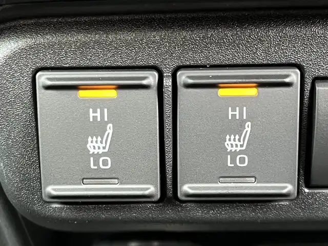 トヨタ シエンタ ハイブリッド Z 奈良県 2022(令4)年 4.9万km ホワイトパールクリスタルシャイン 純正10.5インチディスプレイオーディオ/（フルセグ/BT/AppleCarPlay/AndroidAuto)/レーダークルーズコントロール/アラウンドビューモニター/ブラインドスポットモニター/前後コーナーセンサー/プリクラッシュセーフティ/レーンキープアシスト/パーキングアシスト/両側パワースライドドア/前席シートヒーター/ステアリングヒーター/後席サンシェード/LEDヘッドライト/ETC/純正15インチAW/保証書/スペアキーX1