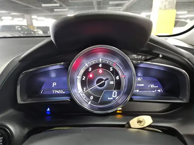 マツダ デミオ XD ツーリング 福岡県 2015(平27)年 7.8万km ソウルレッドプレミアムメタリック 純正ナビ/フルセグTV/バックカメラ/クルーズコントロール/前後パーキングセンサー/衝突被害軽減ブレーキ/前後誤発進抑制機能/ヘッドアップディスプレイ/LEDヘッドランプ/オートライト/オートエアコン/革巻きステアリング/パドルシフト/純正16インチアルミホイール/スマートキー/プッシュエンジンスタート/禁煙車