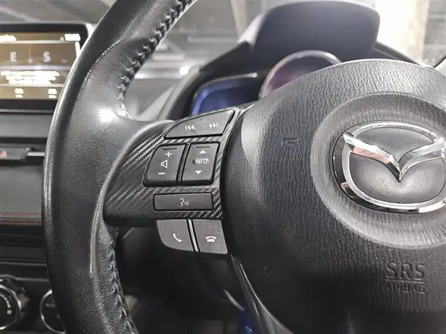 マツダ デミオ XD ツーリング 福岡県 2015(平27)年 7.8万km ソウルレッドプレミアムメタリック 純正ナビ/フルセグTV/バックカメラ/クルーズコントロール/前後パーキングセンサー/衝突被害軽減ブレーキ/前後誤発進抑制機能/ヘッドアップディスプレイ/LEDヘッドランプ/オートライト/オートエアコン/革巻きステアリング/パドルシフト/純正16インチアルミホイール/スマートキー/プッシュエンジンスタート/禁煙車