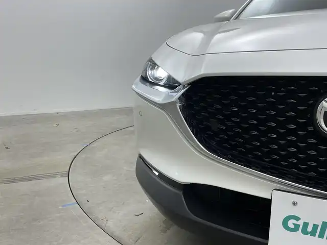 マツダ ＣＸ－３０ XD プロアクティブ 岡山県 2023(令5)年 2万km スノーフレイクホワイトパールマイカ 純正10.25インチディスプレイオーディオ/(Bluetooth/USB/Carplay/フルセグTV/HDMI)/全方位カメラ/ワイヤレス充電/電動リアゲート/パドルシフト/ヘッドアップディスプレイ/コーナーセンサー(前後)/オートハイビーム/LEDヘッドライト/レーンアシスト/アイドリングストップ/オートブレーキホールド/スマートキー(1本)/社外ドライブレコーダー(前)/社外フロアマット/純正18インチアルミホイール