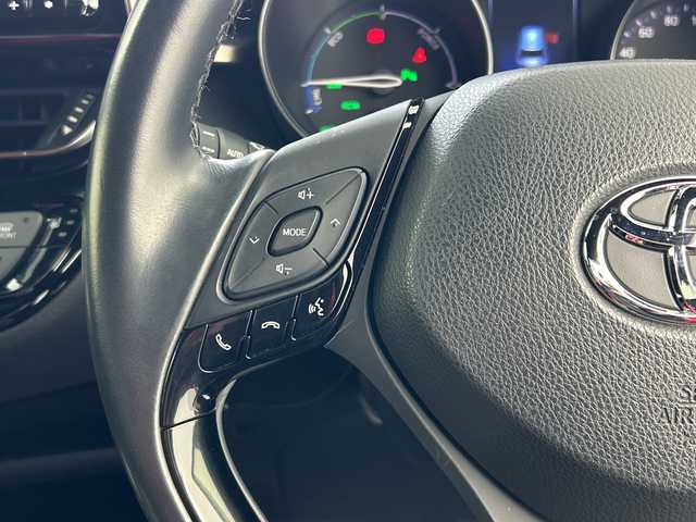 トヨタ Ｃ－ＨＲ G LEDエディション 奈良県 2018(平30)年 1.3万km ブラックマイカ 純正エアロ/アルパイン９インチナビ（X9Z）/Bluetooth/バックカメラ/フルセグTV/CD/DVD /HDMI/トヨタセーフティセンス/ブラインドスポットモニター/レーンキープアシスト/リヤクロストラフィックアラート/ドライブレコーダー（セルスター）/LEDヘッドライト/LEDフォグランプ/ハーフレザーシート/シートヒーター/クリアランスソナー/ナノイー/TVキット/純正マット