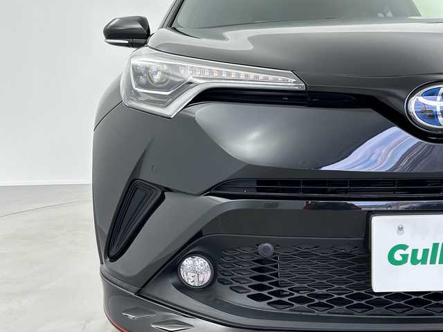 トヨタ Ｃ－ＨＲ G LEDエディション 奈良県 2018(平30)年 1.3万km ブラックマイカ 純正エアロ/アルパイン９インチナビ（X9Z）/Bluetooth/バックカメラ/フルセグTV/CD/DVD /HDMI/トヨタセーフティセンス/ブラインドスポットモニター/レーンキープアシスト/リヤクロストラフィックアラート/ドライブレコーダー（セルスター）/LEDヘッドライト/LEDフォグランプ/ハーフレザーシート/シートヒーター/クリアランスソナー/ナノイー/TVキット/純正マット