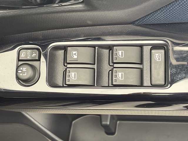 トヨタ ルーミー カスタムG－T 千葉県 2021(令3)年 6.1万km ブラックマイカメタリック SD純正ナビ【AM/FM/BT/CD/DVD】/両側パワースライドドア/オートホールド/アラウンドビューモニター/プリクラッシュセーフティ/横滑り防止装置/ドライブレコーダー【前後】/レーダークルーズコントロール追従機能有/シートヒーター【運転席側+助手席側】/ビルトインETC/スペアキー×1