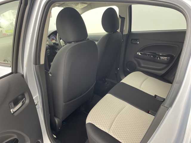 三菱 ミラージュ M 兵庫県 2018(平30)年 1.8万km クールシルバーメタリック ・前方ドライブレコーダー/・AM・FM・CD・オーディオ/・アイドリングストップ/・衝突軽減ブレーキ/・ETC/・プッシュスタート/・スマートキー/・ヘッドライトレベライザー/・電動格納ミラー/・オートエアコン/・取扱説明書