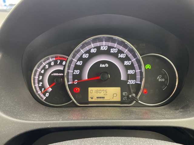 三菱 ミラージュ M 兵庫県 2018(平30)年 1.8万km クールシルバーメタリック ・前方ドライブレコーダー/・AM・FM・CD・オーディオ/・アイドリングストップ/・衝突軽減ブレーキ/・ETC/・プッシュスタート/・スマートキー/・ヘッドライトレベライザー/・電動格納ミラー/・オートエアコン/・取扱説明書