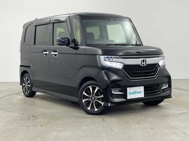 ホンダ Ｎ ＢＯＸ カスタム G L ホンダセンシング 兵庫県 2017(平29)年 3.5万km クリスタルブラックパール ・純正ディスプレイオーディオ/・CD/USB/TV/Bluetooth/・バックカメラ/・ホンダセンシング/・衝突軽減ブレーキ/・アダプティブクルーズコントロール/・オートハイビーム/・先行車発進告知/・路外逸脱抑制システム/・レーンキープアシストシステム/・標識認識機能/・誤発進抑制機能/・片側パワースライドドア/・ステアリングスイッチ/・フロアマット/・2列目サンシェード/・コンソールBOX（天張り）/・LEDヘッドライト/・フォグランプ/・純正アルミホイールタイヤ/・ビルトインETC/・スマートキー/・スペアキー