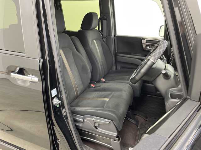 ホンダ Ｎ ＢＯＸ カスタム G L ホンダセンシング 兵庫県 2017(平29)年 3.5万km クリスタルブラックパール ・純正ディスプレイオーディオ/・CD/USB/TV/Bluetooth/・バックカメラ/・ホンダセンシング/・衝突軽減ブレーキ/・アダプティブクルーズコントロール/・オートハイビーム/・先行車発進告知/・路外逸脱抑制システム/・レーンキープアシストシステム/・標識認識機能/・誤発進抑制機能/・片側パワースライドドア/・ステアリングスイッチ/・フロアマット/・2列目サンシェード/・コンソールBOX（天張り）/・LEDヘッドライト/・フォグランプ/・純正アルミホイールタイヤ/・ビルトインETC/・スマートキー/・スペアキー