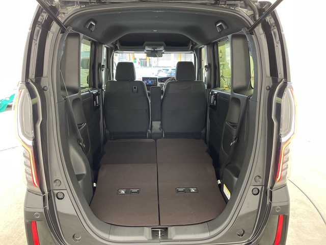 ホンダ Ｎ ＢＯＸ カスタム G L ホンダセンシング 兵庫県 2017(平29)年 3.5万km クリスタルブラックパール ・純正ディスプレイオーディオ/・CD/USB/TV/Bluetooth/・バックカメラ/・ホンダセンシング/・衝突軽減ブレーキ/・アダプティブクルーズコントロール/・オートハイビーム/・先行車発進告知/・路外逸脱抑制システム/・レーンキープアシストシステム/・標識認識機能/・誤発進抑制機能/・片側パワースライドドア/・ステアリングスイッチ/・フロアマット/・2列目サンシェード/・コンソールBOX（天張り）/・LEDヘッドライト/・フォグランプ/・純正アルミホイールタイヤ/・ビルトインETC/・スマートキー/・スペアキー