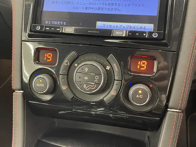 車両画像13