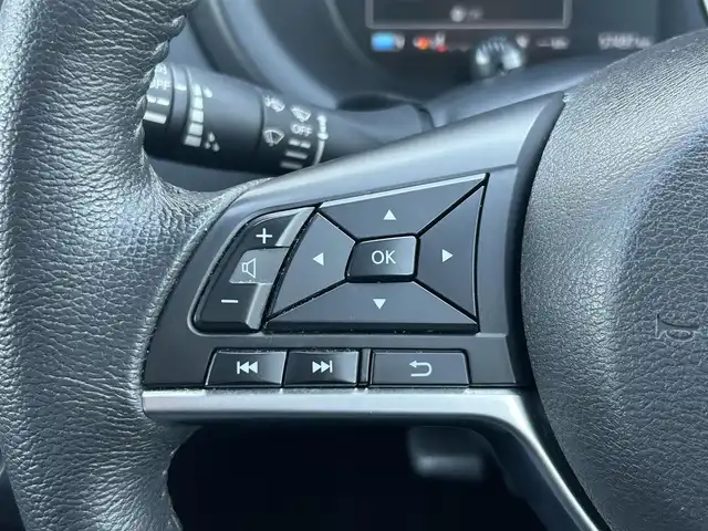 日産 キックス X 茨城県 2020(令2)年 5.8万km ピュアブラック セーフティアシスト/プロパイロット/純正SDナビ/アラウンドビューモニター/インテリジェントクルーズコントロール/LEDオートライト/ハーフレザーシート/純正17インチアルミホイール/オートホールド/電動パーキングブレーキ/スマートキー/ETC