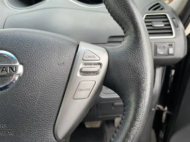 日産 セレナ ハイウェイS S HV Aセーフ 長崎県 2014(平26)年 7.8万km ダイヤモンドブラック (株)IDOMが運営する【じしゃロン長崎店】の自社ローン専用車両になりますこちらは現金またはオートローンご利用時の価格です。自社ローンご希望の方は別途その旨お申付け下さい/純正ナビ　/フルセグ　/ＥＴＣ　/後席フリップダウンモニター　/両側オートスライドドア　/プッシュスタート　/スマートキー　/ＣＤ／ＵＳＢ／ＤＶＤ／ＡＵＸ　/Ｂｌｕｅｔｏｏｔｈ　/クルーズコントロール　/ハロゲン　