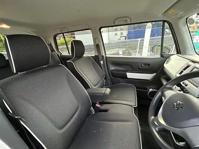 スズキ ハスラー G 熊本県 2014(平26)年 7.1万km パールホワイト 社外SDナビ(AVN-Z03i)/【フルセグTV/CD/DVD/Bluetooth】/バックカメラ/衝突被害軽減システム/社外14インチアルミホイール/シートヒーター(D席)/オートライト/ビルトインETC/ドライブレコーダー/アイドリングストップ/横滑り防止装置/純正フロアマット/プッシュスタート/スマートキー/取扱説明書/保証書