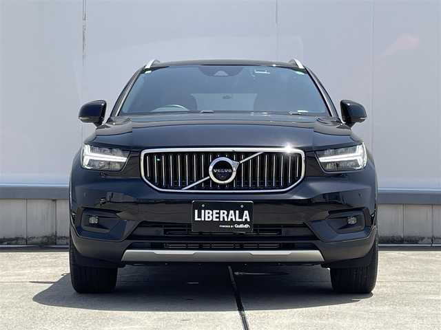 ボルボ ＸＣ４０ リチャージPHV T5 インスクリプション 東京都 2021(令3)年 3.3万km オニキスブラックP HDDナビ/12セグTV/360°カメラ/ガラスサンルーフ/Harman/Kardon/AppleCarPlay/AndroidAuto/赤革シート/前席パワーシート/全席シートヒーター/ステアリングヒーター/充電ケーブル/アダプティブクルーズコントロール/ブラインドスポットアシスト/レーンキープアシスト/パワーバックドア/純正19inchAW/保証書