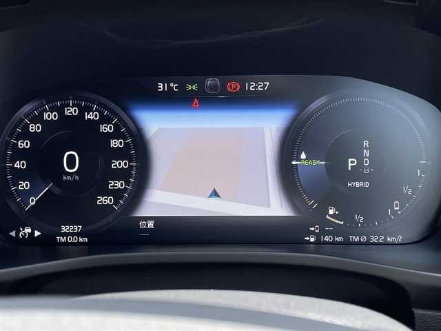 ボルボ ＸＣ４０ リチャージPHV T5 インスクリプション 東京都 2021(令3)年 3.3万km オニキスブラックP HDDナビ/12セグTV/360°カメラ/ガラスサンルーフ/Harman/Kardon/AppleCarPlay/AndroidAuto/赤革シート/前席パワーシート/全席シートヒーター/ステアリングヒーター/充電ケーブル/アダプティブクルーズコントロール/ブラインドスポットアシスト/レーンキープアシスト/パワーバックドア/純正19inchAW/保証書