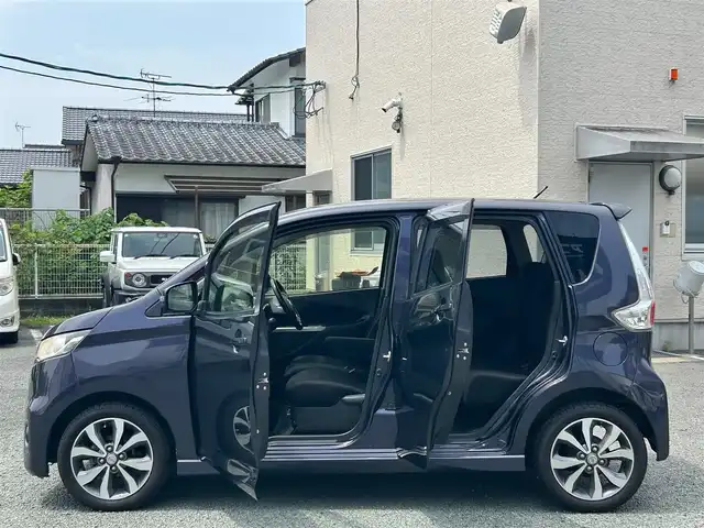 日産 デイズ ハイウェイスターG 熊本県 2013(平25)年 11.8万km プレミアムパープルP プッシュスタート/純正ナビ/（CD・DVD・フルセグTV・BTオーディオ・SD）/アラウンドビューモニター/純正15インチAW/キセノンヘッドライト/オートライト/フォグライト/純正フロアマット/純正ドアバイザー/スペアキー×1本