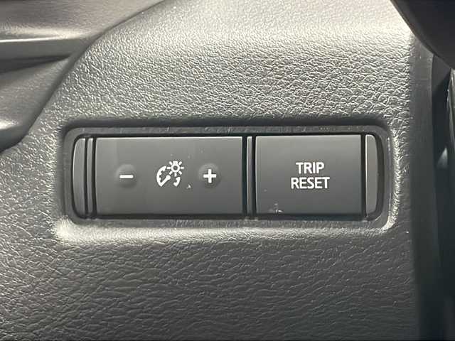 日産 オーラ G レザーエディション 宮城県 2023(令5)年 0.6万km ミッドナイトブラック/サンライズカッパー BOSE/プロパイロット/車線逸脱警報/標識認識機能/エマージェンシーブレーキ/ふらつき警報/デジタルインナーミラー/純正9型ナビ(AM/FM/BT)/Bluetooth/フルセグTV/USB入力端子/アラウンドビューモニター/置き充/ETC2.0/レザーシート/プッシュスタート/スマートキー/スペアキー/オートライト/オートマチックハイビーム/LEDヘッドライト/純正フロアマット/純正17インチアルミホイール