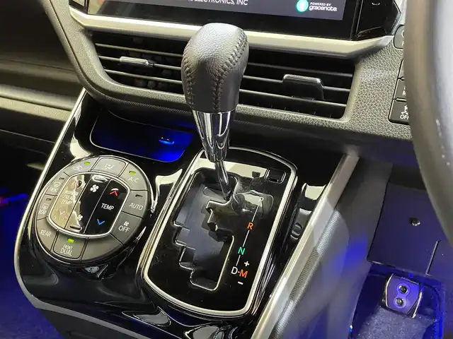 トヨタ ヴォクシー ZS 煌Ⅲ 岩手県 2021(令3)年 5.4万km イナズマスパーキングブラックガラスフレーク ４WD/寒冷地仕様/SILKBlazeエアロ・フロントグリル/モデリスタリヤスポイラー/TEIN車高調　FLEXZ/ALPINEビッグX11インチナビ/（CD/DVD/フルセグ/USB/Bluetooth）/ALPINEサブウーファー/両側パワースライドドア/トヨタセーフティセンスC/プリクラッシュセーフティ/レーンディパーチャーアラート/オートマチックハイビーム/クリアランスソナー/パーキングサポートブレーキ/横滑り防止装置/クルーズコントロール/リヤオートエアコン/ETC/バックカメラ/LEDヘッドライト/社外18インチアルミホイール