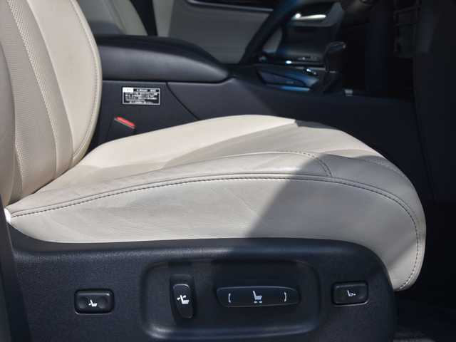 レクサス ＬＸ 和歌山県 2019(令1)年 2.7万km スターライトブラックガラスフレーク モデリスタエアロ /マークレビンソン /ムーンルーフ /OP21AW /ACC /純正ナビ /フルセグ /Bカメラ /HUD /全席シートヒーター /エアシート /ステアリングヒーター /電動バックドア /コーナーセンサー /ルーフレール /社外セキュリティ
