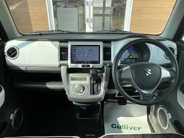 スズキ ハスラー G 宮崎県 2018(平30)年 2.2万km クールカーキPM 〇ワンオーナー/○社外ナビ/○フルセグTV/○バックカメラ/○ビルトインETC/○レーダーブレーキサポート/〇アイドリングストップ/〇純正15インチスチールホイール/〇ハロゲンヘッドランプ/○ベンチシート/○シートバックテーブル/○シートヒーター/○オートエアコン/○リアヒーターダクト/〇キーレスプッシュスタート/○禁煙車