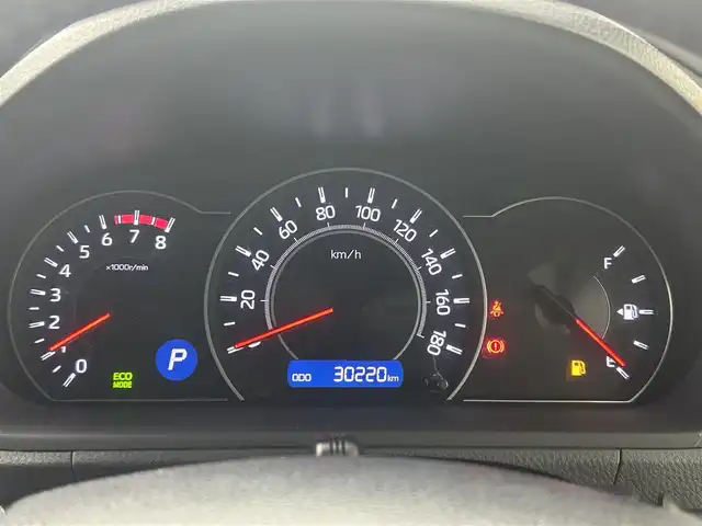 トヨタ ヴォクシー ZS 埼玉県 2017(平29)年 3.1万km ホワイトパールクリスタルシャイン 純正９型ナビ　ＮＳＺＴ－Ｙ６６Ｔ　フルセグ　ＢＴ　ＤＶＤ　純正１２型フリップダウンモニター　両側電動スライド　バックカメラ　クルーズコントロール　純正ドアバイザー　純正フロアマット　ＬＥＤへッドライト