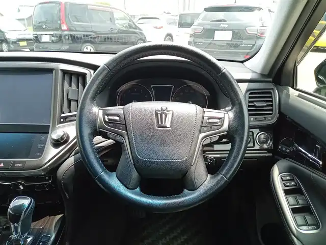 トヨタ クラウン アスリート G-T 福井県 2015(平27)年 4.3万km プレシャスブラックパール ワンオーナー車/純正18インチAW/パドルシフト/電動トランクリッド/本革シート/シートヒーター・エアシート/前席パワーシート/バックカメラ/LEDヘッドライト/Fフォグ/レーダークルーズコントロール/前後コーナーセンサー/ビルトインETC/純正メモリナビ/フルセグテレビ/横滑り防止装置/盗難防止装置/アイドリングストップ/ダブル＋サイドエアバッグ/カーテンエアバッグ/純正フロアマット/スマートキー