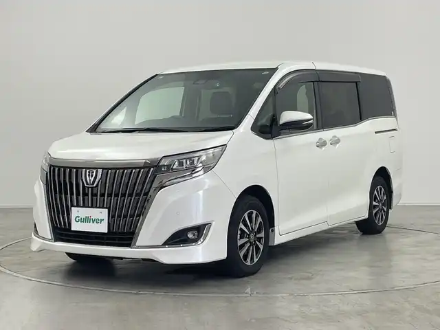 トヨタ エスクァイア Gi プレミアムパッケージ ブラックテーラード 群馬県 2021(令3)年 4.4万km ホワイトパールクリスタルシャイン 純正９型ナビ　純正１２．１型後席モニター　バックカメラ　衝突被害軽減ブレーキ　両側電動スライドドア　前後ドラレコ　ビルトインＥＴＣ　ハーフレザーシート　シートヒーター　ハンドルヒーター　ＬＥＤ　禁煙車