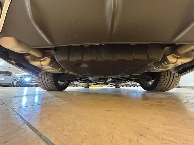 メルセデス・ベンツ Ｅ２００ カブリオレ スポーツ 群馬県 2019(令1)年 1.9万km ダイヤモンドホワイト レーダーセーフティーパッケージ/・アクティブブレーキアシスト/・レーンチェンジアシスト/・ブラインドスポットアシスト/・アダプティブクルーズコントロール/・クリアランスソナー/・オートマチックハイビーム/Burmesterサウンド/純正ナビ/　　フルセグTV/    BT/SD/USB/AM/FM/AppleCarPlay/全方位カメラ/LEDオートライト/本革シート/パワーシート/シートヒーター/エアシート/シートメモリー/純正19インチAW/パドルシフト/ステアリングスイッチ/ステアリングヒーター/電動パーキングブレーキ/アイドリングストップ/ヘッドアップディスプレイ/ビルトインETC2.0/スマートキー