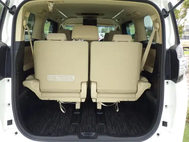 トヨタ ヴェルファイア X 千葉県 2015(平27)年 6.9万km ホワイトパールクリスタルシャイン 両側パワースライドドア/バックドアイージークローザー/9インチ純正SDナビ/地デジTV/【DVD/CD再生機能　Bluetooth接続】/バックカメラ/フリップダウンモニター/ドライブレコーダー（前後撮影）/革巻きステアリング/ステアリングスイッチ/ETC/LEDヘッドライト/フォグライト/ウインカーミラー/クリアランスソナー/純正16インチアルミホイル/サイド/カーテンエアバッグ/スマートキー