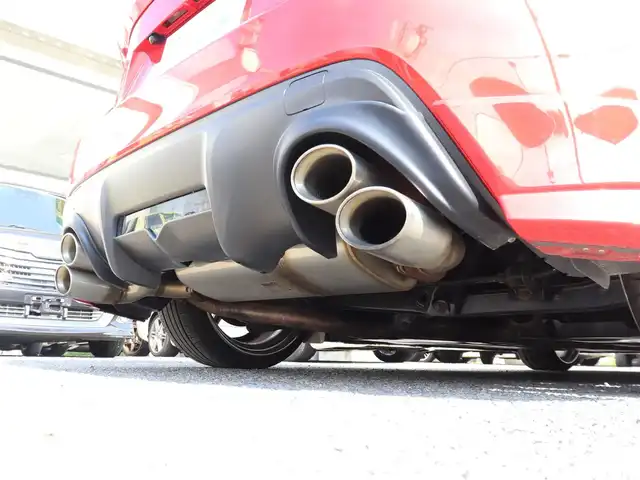 トヨタ ８６ GT リミテッド 神奈川県 2012(平24)年 5.7万km ライトニングレッド モデリスタエアロ（F・S・R）/TOM’S4本出しマフラー/：TOM’S4スモークテールレンズ/車高調/社外メモリナビ/Bluetoothオーディオ/バックカメラ/プッシュスタート/ドライブレコーダー（前後）/社外シルバーメッキ19インチアルミホイール/：235/35R19/ハーフレザーシート/：シートヒーター/フロアマット