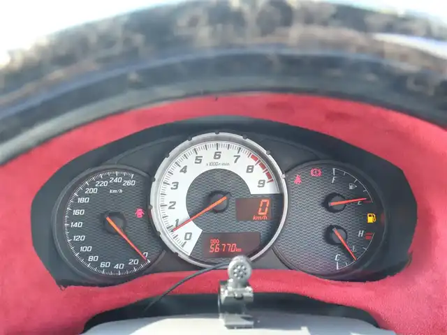 トヨタ ８６ GT リミテッド 神奈川県 2012(平24)年 5.7万km ライトニングレッド モデリスタエアロ（F・S・R）/TOM’S4本出しマフラー/：TOM’S4スモークテールレンズ/車高調/社外メモリナビ/Bluetoothオーディオ/バックカメラ/プッシュスタート/ドライブレコーダー（前後）/社外シルバーメッキ19インチアルミホイール/：235/35R19/ハーフレザーシート/：シートヒーター/フロアマット