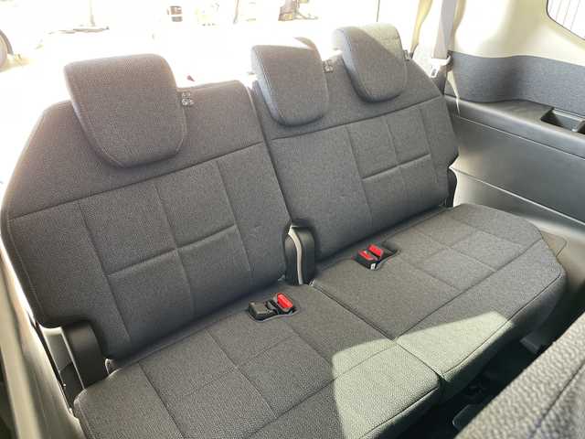 ホンダ ステップワゴン eHEV エアー EX 愛知県 2025(令7)年 0.1千km プラチナホワイトパール 登録済未使用車/純正11.4型ナビ/フリップダウンモニター１５．６型/両側パワースライドドア/レーダークルーズコントロール/シートヒーター/バックカメラ/電動リアゲート/コーナーセンサー/純正アルミホイール/ブラインドスポットモニター/LEDヘッドライト/パドルシフト/リアオートエアコン/オートマチックハイビーム/フルセグ/CD DVD/Bluetooth/ステアリングスイッチ/スマートキー/プッシュスタート