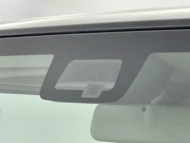 スズキ ジムニー XC 群馬県 2025(令7)年 0.1千km シフォンアイボリーメタリックブラック2トーンルーフ 届出済未使用車　オーディオレス　セーフティサポート　クルーズコントロール　ＬＥＤ　ハイビームアシスト　シートヒーター　純正１６インチＡＷ　ダウンヒルアシスト　車線逸脱防止警報　プッシュスタート