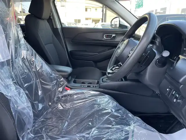 ホンダ ヴェゼル ハイブリッド e:HEV X 石川県 2022(令4)年 4.2万km パール 純正9型ナビ/フルセグTV/バックカメラ/LEDヘッドライト/ETC2.0/ドライブレコーダー/ホンダセンシング/レーダークルーズ/純正アルミホイール/スマートキー/プッシュスタート/保証書