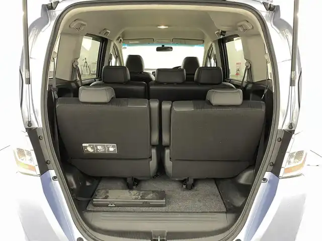 ホンダ フリード ハイブリット ジャストセレクション 福島県 2012(平24)年 12.2万km プレミアムブルーオパールメタリック 純正ナビゲーション/・型式：VXM-135VFN/・TV/Bluetooth/CD/DVD/AM・FM/SD/・バックカメラ/・ETC/両側パワースライドドア/革巻きステアリング/・ステアリングスイッチ/スマートキー/・スペアキー/HIDライト/純正フロアマット/ドアバイザー/電動格納ウィンカーミラー