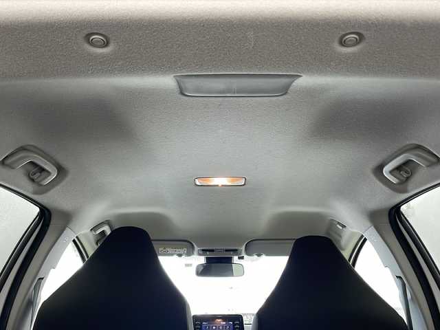 トヨタ アクア X 兵庫県 2022(令4)年 6.2万km プラチナホワイトパールマイカ ・純正ディスプレイオーディオ/・Bluetooth/Miracast/Apple car play//・トヨタセーフティセンス/・レーントレーシングアシスト/・プリクラッシュセーフティ/・ロードサインアシスト/・先行車発進告知機能/・後退速度抑制/・横滑り防止装置/・オートハイビーム/・レーダークルーズコントロール/・ステアリングリモコン/・AC100V充電/・電動格納ミラー/・社外フロアマット/・LEDヘッドライト/・プッシュスタートボタン/・スマートキー