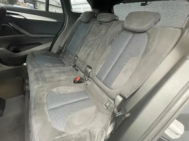 ＢＭＷ Ｘ１ xDrive 18d Mスポーツ 栃木県 2018(平30)年 4.7万km サファイアブラックP インテリジェントセーフティ/コンフォートアクセス/ナビ/バックカメラ/ミラーETC/パワーテールゲート/パークディスタンスコントロール/ドライブレコーダー前後/パーキングアシスト/アルカンターラスポーツシート/シートヒーター/LEDヘッドライト/オートライト/パドルシフト