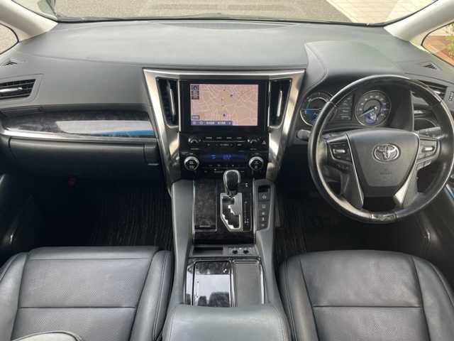 トヨタ アルファードハイブリット SR Cパッケージ 道央・札幌 2020(令2)年 0.5万km ブラック 純正ナビ　/-TV/BT/AM/FM/フリップダウンモニター　/両側パワースライドドア　/ＥＴＣ　/バックカメラ　/コーナーセンサー前後　/４ＷＤ　/パワーバックドア　/ＬＥＤヘッドライト　/プッシュスタート　/全席パワーシート　/D席N席シートヒーター