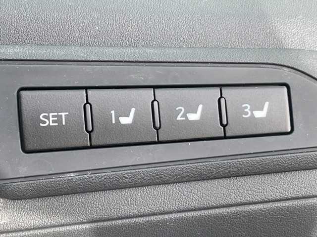 トヨタ アルファードハイブリット SR Cパッケージ 道央・札幌 2020(令2)年 0.5万km ブラック 純正ナビ　/-TV/BT/AM/FM/フリップダウンモニター　/両側パワースライドドア　/ＥＴＣ　/バックカメラ　/コーナーセンサー前後　/４ＷＤ　/パワーバックドア　/ＬＥＤヘッドライト　/プッシュスタート　/全席パワーシート　/D席N席シートヒーター