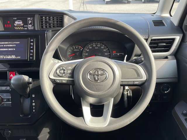 トヨタ ルーミー G－T 山口県 2022(令4)年 1.9万km レーザーブルークリスタルシャイン 純正SDナビ　【NSZT-W68T】/・フルセグTV/・Bluetooth接続/・DVD再生機能有/バックカメラ/ビルトインETC/ドライブレコーダー/スマートアシスト/・衝突警報機能/・ブレーキ制御付誤発進抑制機能/・車線逸脱警報機能/・ふらつき警報/・先行車発進お知らせ機能/・標識認識機能/・コーナーセンサー/USB入力端子/純正フロアマット/両側パワースライドドア/スマートキー/プッシュスタート/スペアキー1本/純正LEDライト/ドアバイザー/ウィンカーミラー/取り扱い説明書/保証書