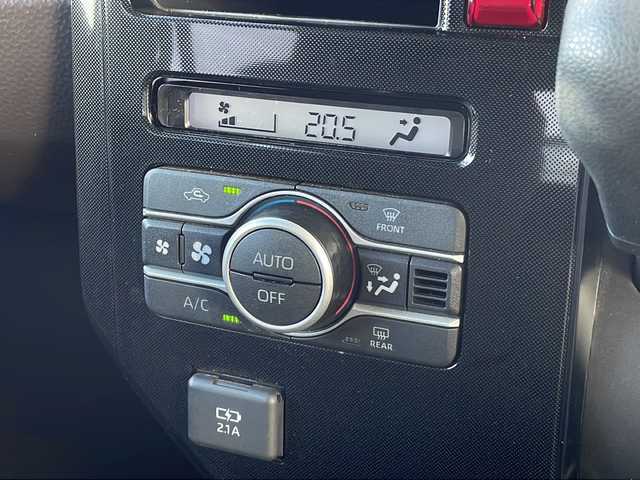 トヨタ ルーミー G－T 山口県 2022(令4)年 1.9万km レーザーブルークリスタルシャイン 純正SDナビ　【NSZT-W68T】/・フルセグTV/・Bluetooth接続/・DVD再生機能有/バックカメラ/ビルトインETC/ドライブレコーダー/スマートアシスト/・衝突警報機能/・ブレーキ制御付誤発進抑制機能/・車線逸脱警報機能/・ふらつき警報/・先行車発進お知らせ機能/・標識認識機能/・コーナーセンサー/USB入力端子/純正フロアマット/両側パワースライドドア/スマートキー/プッシュスタート/スペアキー1本/純正LEDライト/ドアバイザー/ウィンカーミラー/取り扱い説明書/保証書