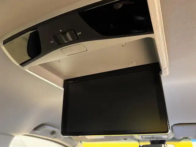 ホンダ ステップワゴン スパーダ ハイブリッド G EX ホンダセンシング 群馬県 2018(平30)年 8万km スーパープラチナメタリック ホンダセンシング/・衝突軽減ブレーキ/・クルーズコントロール/・オートライト/・レーンキープアシスト/・横滑り防止/メーカー純正10インチナビ/・AM/FM/フルセグTV/・Bluetooth/USB/・CD/DVD/CD/MSV/バックカメラ/両側電動スライドドア/電動パーキング/オートホールド/LEDヘッドライト/LEDフォグランプ/前後ドライブレコーダー/ETC/前席シートヒーター/ヒーターミラー/純正フロアマット/純正ドアバイザー/スマートキー/プッシュスタート