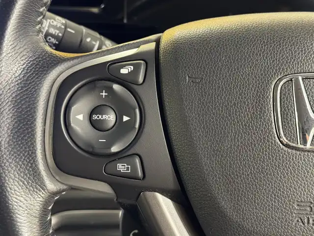 ホンダ ステップワゴン スパーダ ハイブリッド G EX ホンダセンシング 群馬県 2018(平30)年 8万km スーパープラチナメタリック ホンダセンシング/・衝突軽減ブレーキ/・クルーズコントロール/・オートライト/・レーンキープアシスト/・横滑り防止/メーカー純正10インチナビ/・AM/FM/フルセグTV/・Bluetooth/USB/・CD/DVD/CD/MSV/バックカメラ/両側電動スライドドア/電動パーキング/オートホールド/LEDヘッドライト/LEDフォグランプ/前後ドライブレコーダー/ETC/前席シートヒーター/ヒーターミラー/純正フロアマット/純正ドアバイザー/スマートキー/プッシュスタート