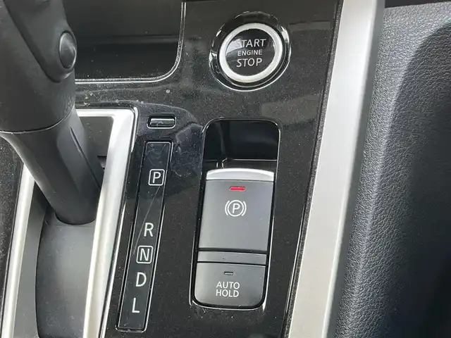 日産 セレナ ハイウェイスター G プロパイロットED 奈良県 2016(平28)年 6万km ブリリアントホワイトパール 純正9インチナビ（MM516D-L）/（フルセグ/BT/CD/DVD）/carrozzeria10インチフリップダウンモニター/（TVM-FW1020）/プロパイロット/バックカメラ/前後コーナーセンサー/衝突軽減システム/レーンキープアシスト/両側パワースライドドア/ハーフレザーシート（ブラウンXベージュ）/前席シートヒーター/後席サンシェード/LEDヘッドライト/オートライト/前方ドライブレコーダー/純正16インチAW/取り扱い説明書/スペアキーX1