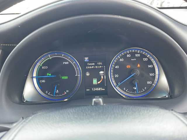 トヨタ ハリアー ハイブリッド プレミアム 富山県 2017(平29)年 12.5万km ホワイトパールクリスタルシャイン 禁煙車/４ＷＤ/ハーフレザー/ディーラーオプション９インチナビ/型式：NS2T-Y66T/【フルセグＴＶ/Bluetooth/CD/DVD/SD】/ビルトインＥＴＣ/運転席側パワーシート/クルーズコントロール追従機能有/バックカメラ/プッシュスタート/フォグランプ/純正フロアマット/純正アルミホイール/LEDヘッドライト